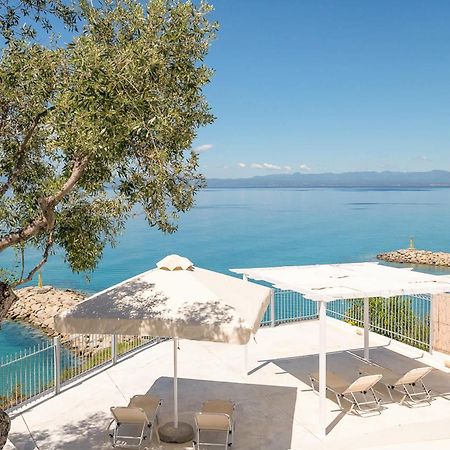 Pouletis Family Apartments - Akroyali Seaview Getaways Kalamata Extérieur photo
