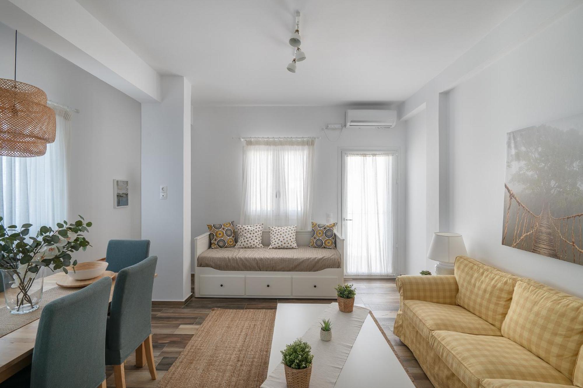 Pouletis Family Apartments - Akroyali Seaview Getaways Kalamata Extérieur photo