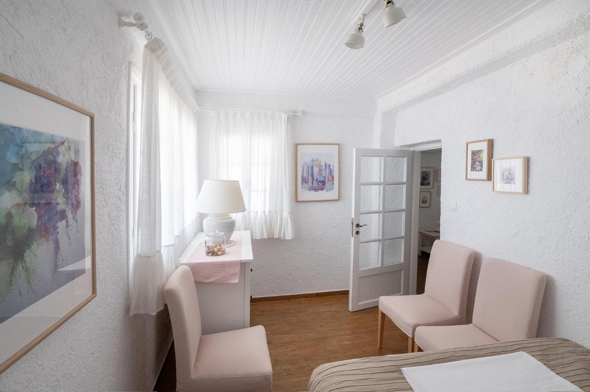 Pouletis Family Apartments - Akroyali Seaview Getaways Kalamata Extérieur photo