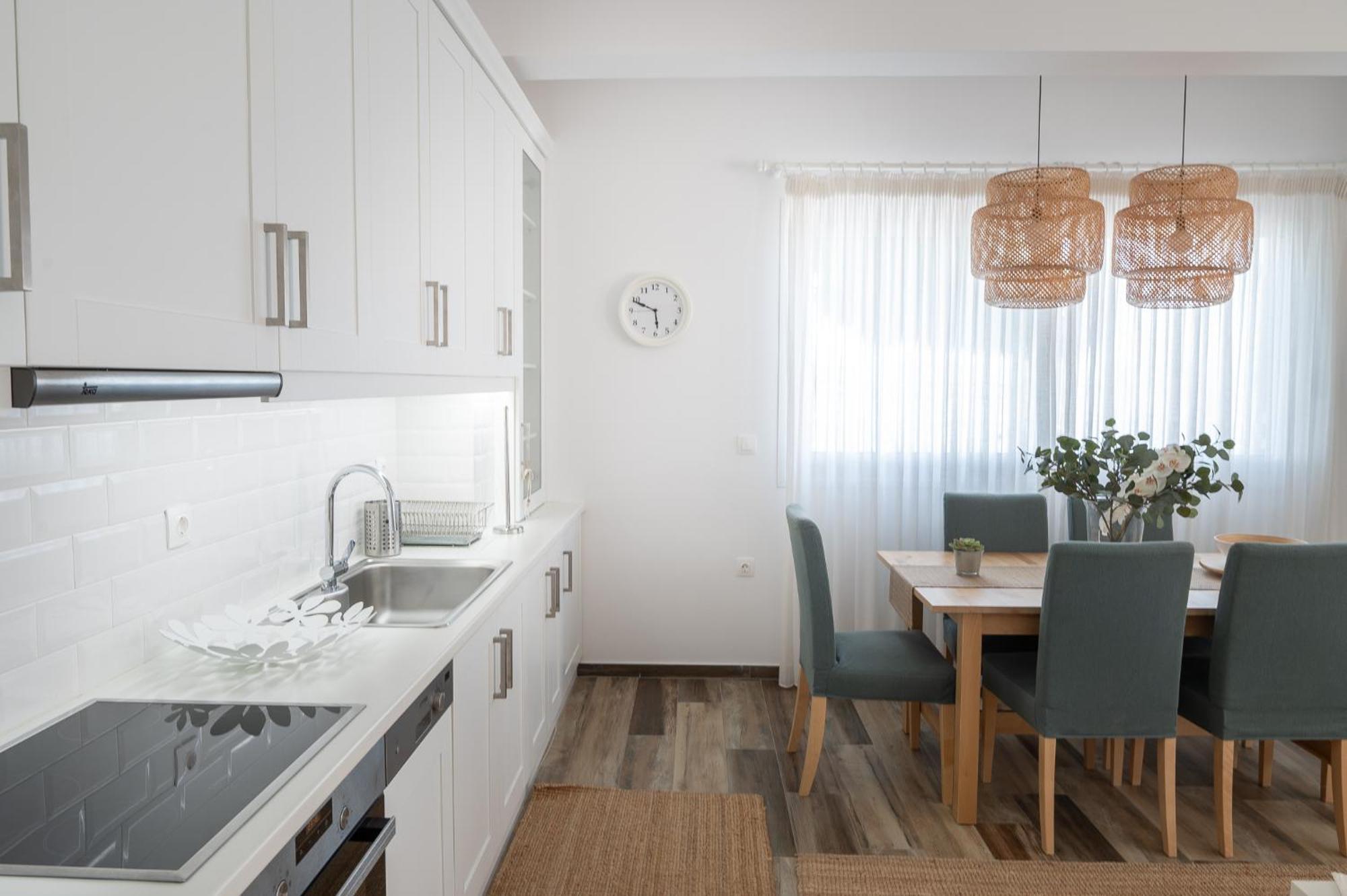Pouletis Family Apartments - Akroyali Seaview Getaways Kalamata Chambre photo